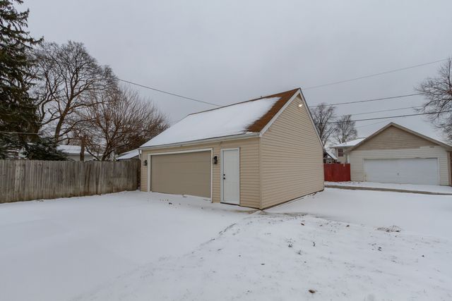 129 W Stimmel Street 1, West Chicago, IL 60185