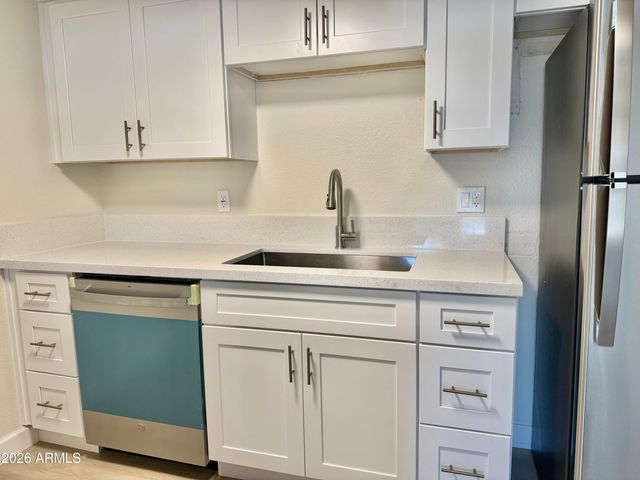 3511 E BASELINE Road 1049, Phoenix, AZ 85042