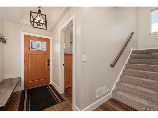 719 Saddle Ridge Cir, Granby, CO 80446