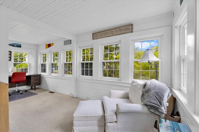 53 Pleasant St, Harwich, MA 02646