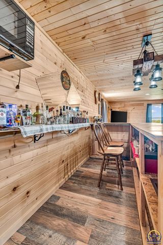 14426 110th St, Oskaloosa, KS 66066