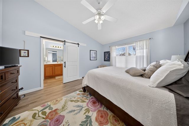 1652 Greens Way Court NE, Cedar Rapids, IA 52402