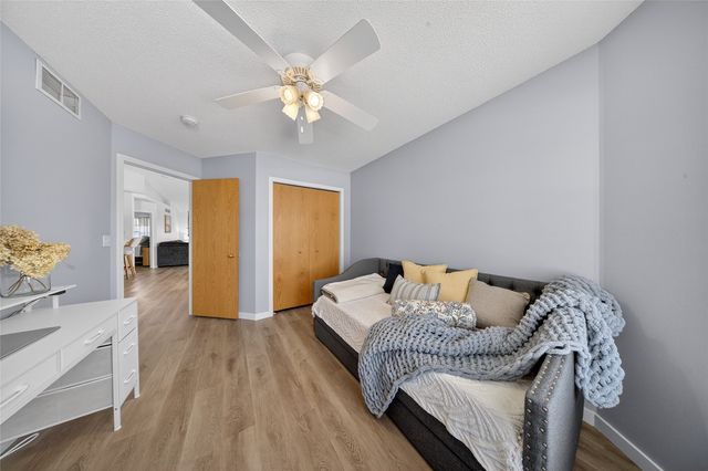 1652 Greens Way Court NE, Cedar Rapids, IA 52402