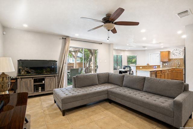 6234 Panther Peak, San Antonio, TX 78247
