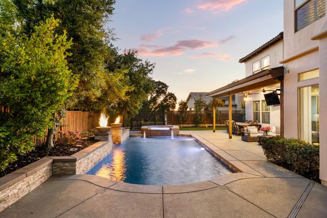 220 Asuncion Ct, El Dorado Hills, CA 95762