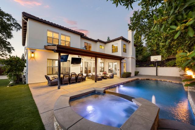 220 Asuncion Ct, El Dorado Hills, CA 95762