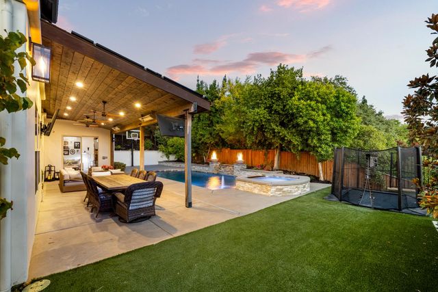 220 Asuncion Ct, El Dorado Hills, CA 95762