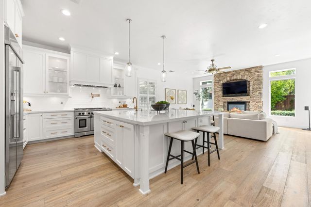 220 Asuncion Ct, El Dorado Hills, CA 95762