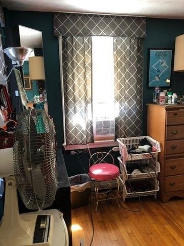 1 Dana Terrace 2L, Watertown, MA 02472