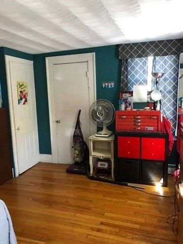 1 Dana Terrace 2L, Watertown, MA 02472