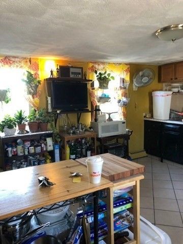 1 Dana Terrace 2L, Watertown, MA 02472