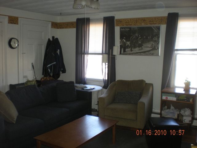 1 Dana Terrace 2L, Watertown, MA 02472