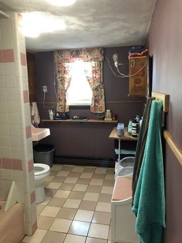 1 Dana Terrace 2L, Watertown, MA 02472