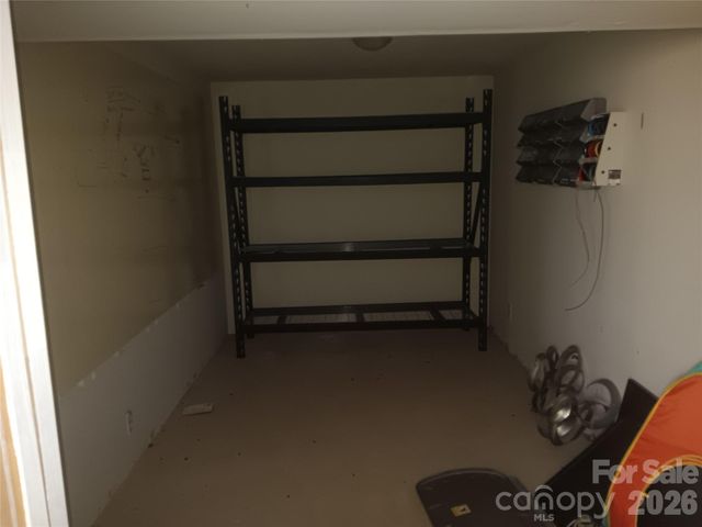 8443 Shiredale Lane, Charlotte, NC 28212