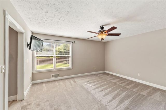 4071 Stephanie Court NW, Kennesaw, GA 30152