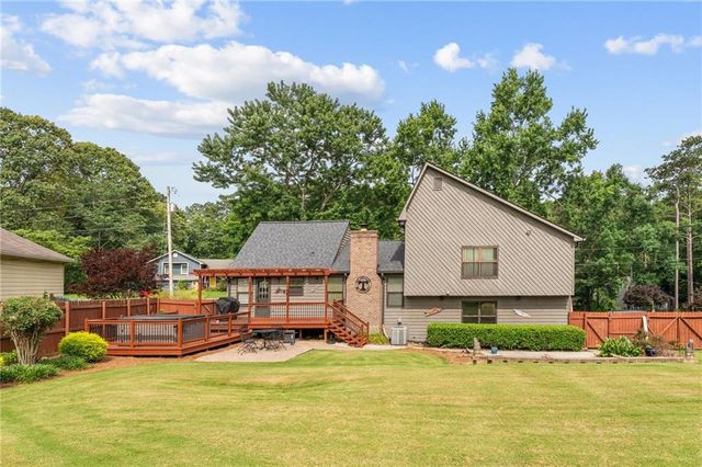 4071 Stephanie Court NW, Kennesaw, GA 30152