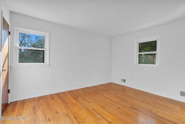 575 Harmony Road, Middletown, NJ 07748