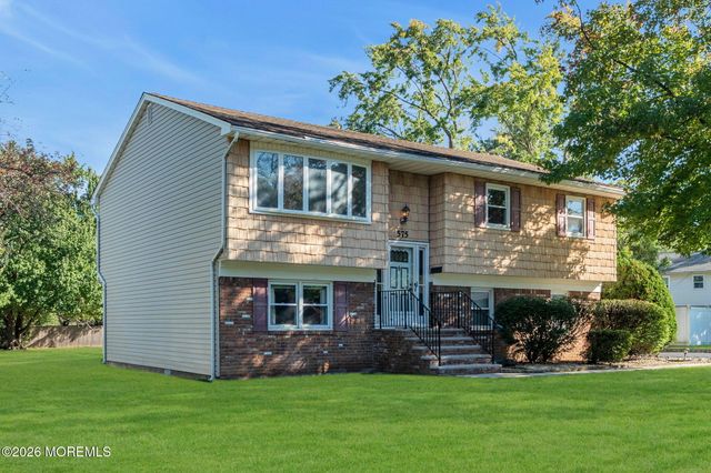 575 Harmony Road, Middletown, NJ 07748
