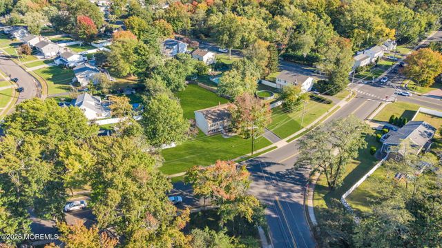 575 Harmony Road, Middletown, NJ 07748