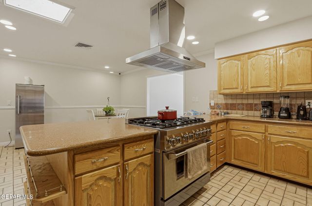 5716 CORY Drive, El Paso, TX 79932