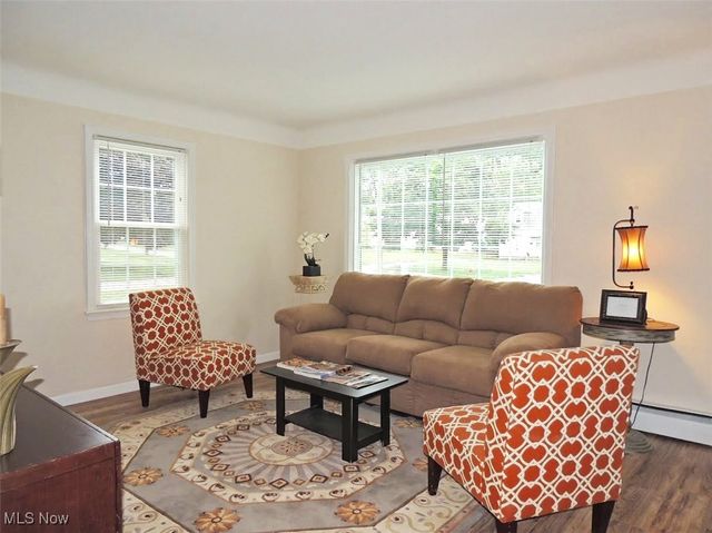 339 Grand Boulevard, Bedford, OH 44146