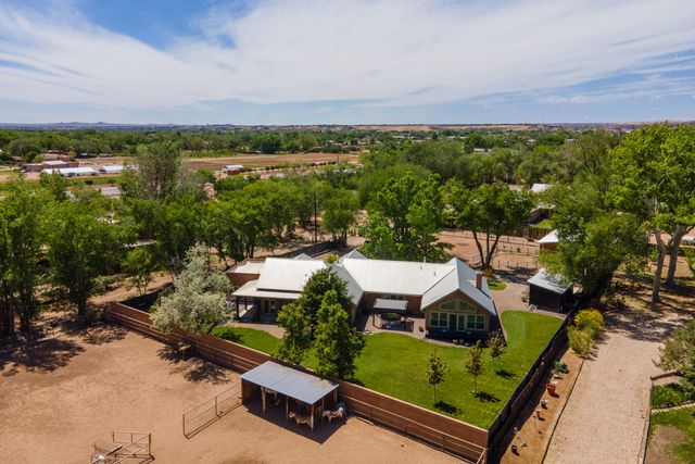 205 Rancho Alondra Road, Corrales, NM 87048