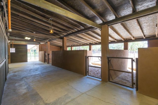 205 Rancho Alondra Road, Corrales, NM 87048