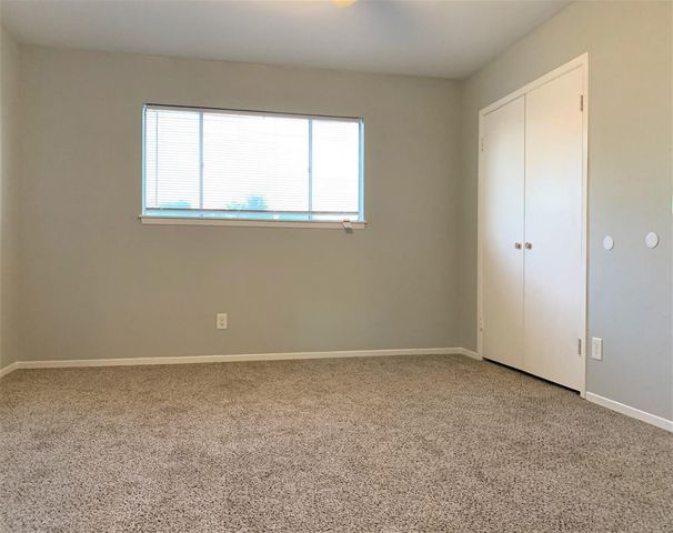 10004 Westview A, Houston, TX 77055