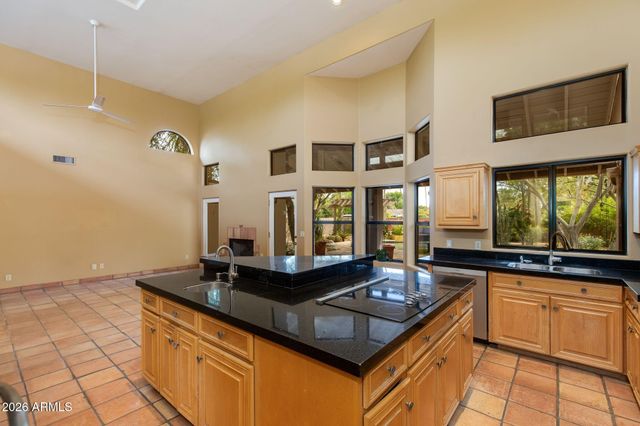 1569 W El Caminito Drive, Phoenix, AZ 85021