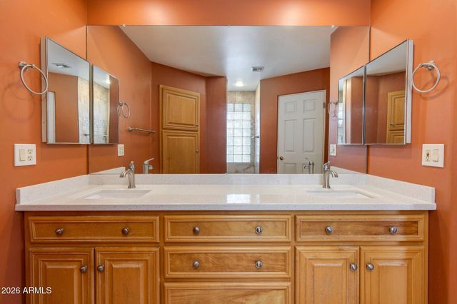 1569 W El Caminito Drive, Phoenix, AZ 85021