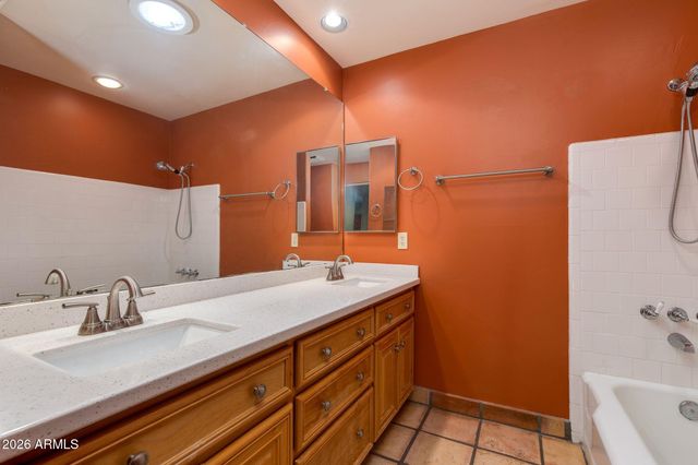 1569 W El Caminito Drive, Phoenix, AZ 85021