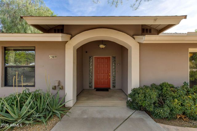1569 W El Caminito Drive, Phoenix, AZ 85021