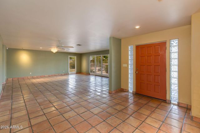 1569 W El Caminito Drive, Phoenix, AZ 85021