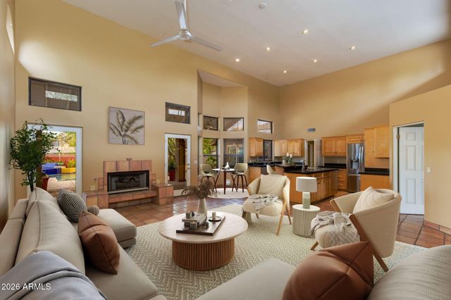 1569 W El Caminito Drive, Phoenix, AZ 85021