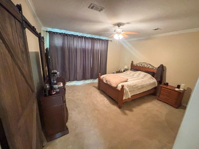 41111 Sandy Hill Road, Montgomery, TX 77316