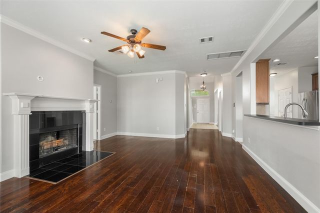 5027 Wimberly Lane, Baytown, TX 77523