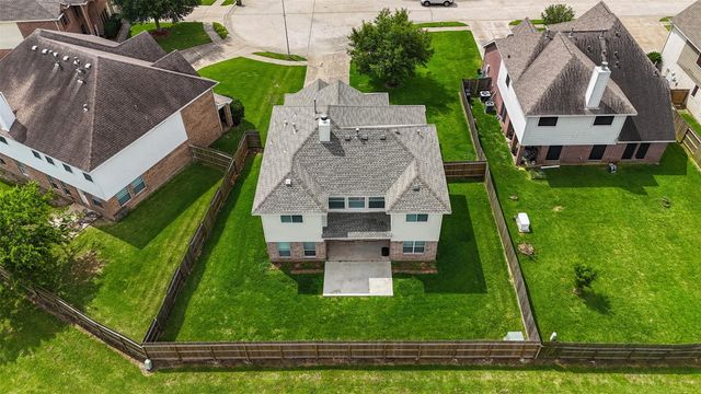5027 Wimberly Lane, Baytown, TX 77523