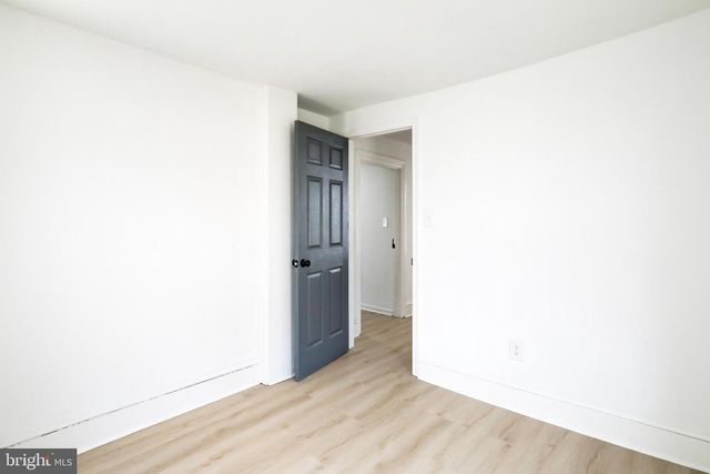 476 E E QUEEN STREET, Chambersburg, PA 17201