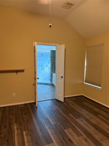 10522 Torrey Pines Dr Drive, Willis, TX 77318