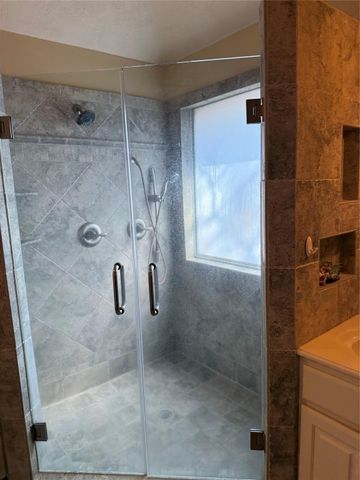 10522 Torrey Pines Dr Drive, Willis, TX 77318