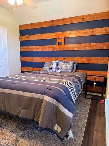 10522 Torrey Pines Dr Drive, Willis, TX 77318