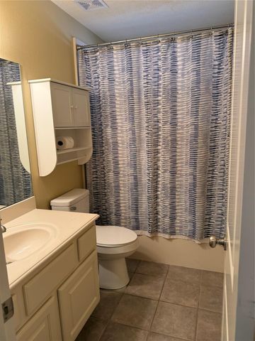 10522 Torrey Pines Dr Drive, Willis, TX 77318