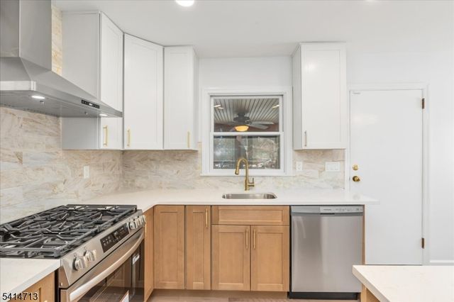 187 Gubernat Dr, South Plainfield Boro, NJ 07080