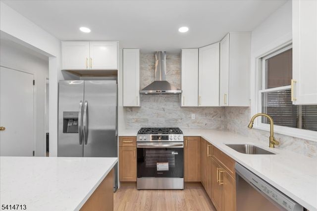 187 Gubernat Dr, South Plainfield Boro, NJ 07080