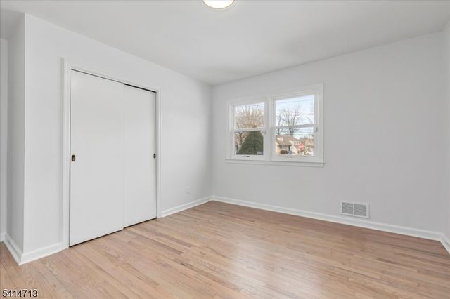 187 Gubernat Dr, South Plainfield Boro, NJ 07080