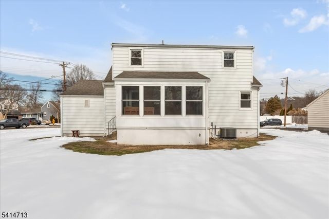 187 Gubernat Dr, South Plainfield Boro, NJ 07080