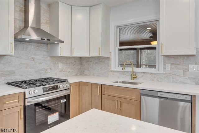 187 Gubernat Dr, South Plainfield Boro, NJ 07080