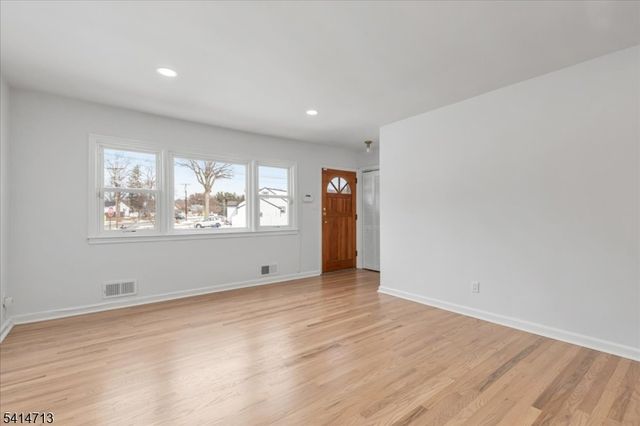 187 Gubernat Dr, South Plainfield Boro, NJ 07080