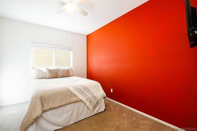 310 Falabella Ln, Fallbrook, CA 92028