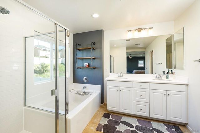 310 Falabella Ln, Fallbrook, CA 92028